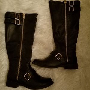 EUC Tall Side Zip Boots